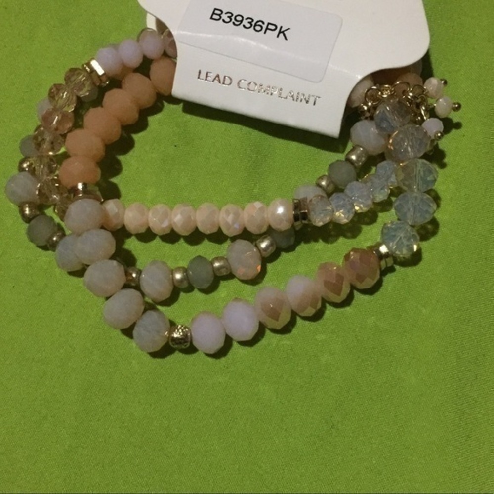 Layered Mix Bead Stretch Bracelet